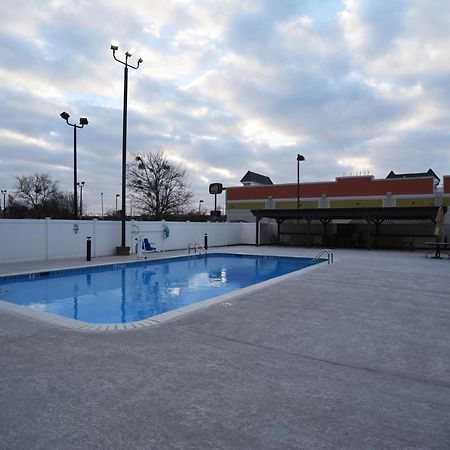 Best Western Huntsville Εξωτερικό φωτογραφία